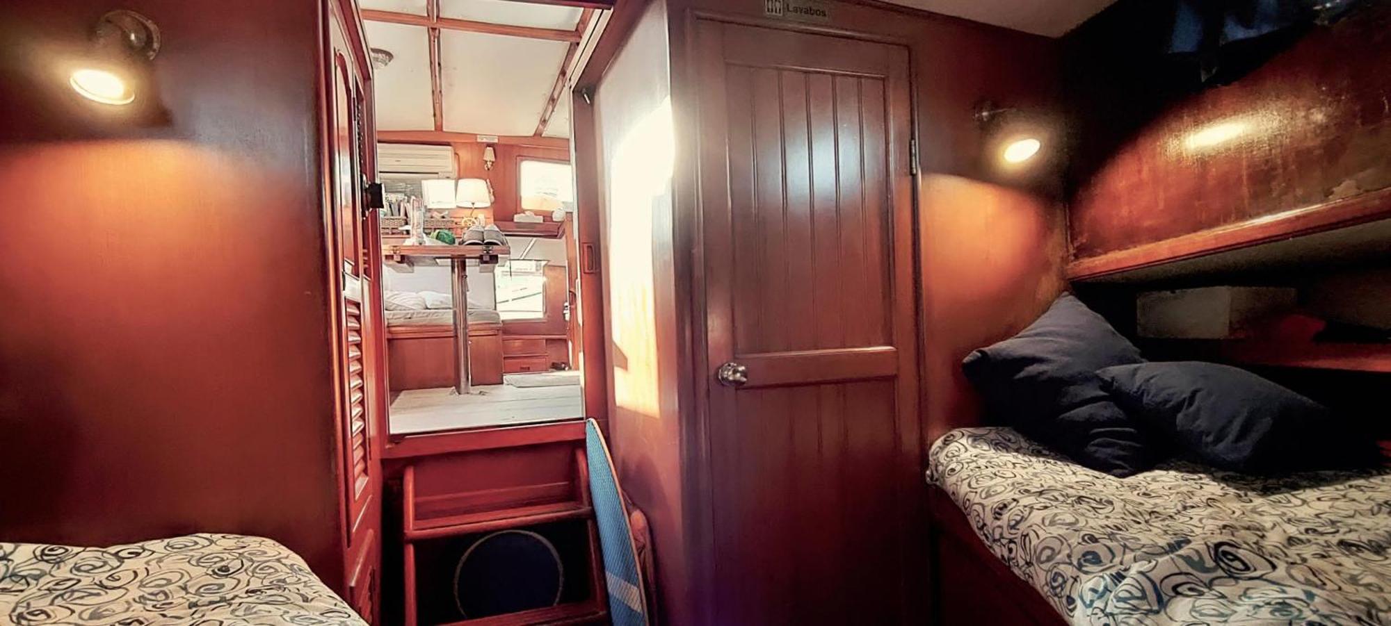 Barco 12 Mts Centro Cangas Habitación foto